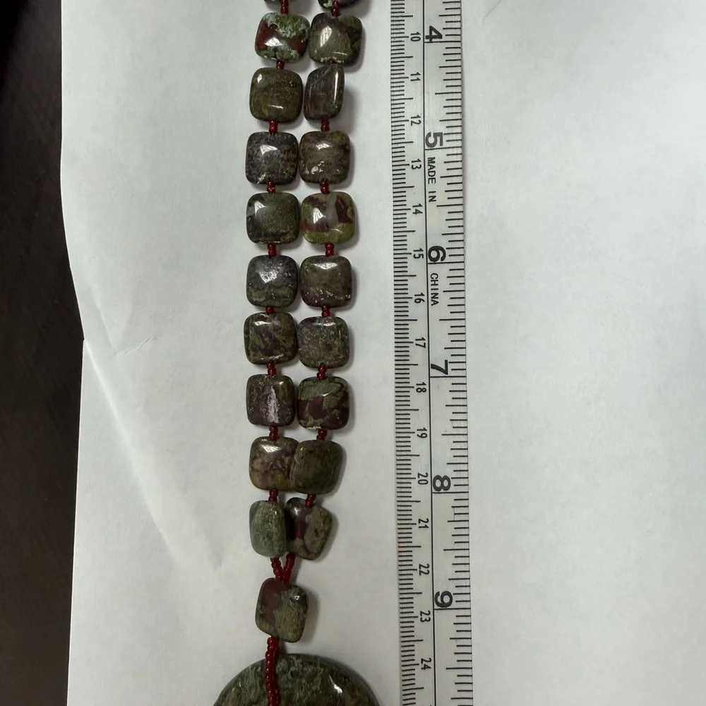 NATURAL JASPER STONES GRAINED SHAPES 10